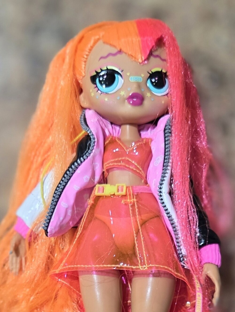 LOL Surprise OMG Fierce Neonlicious NEON brite fashion Doll With Shoes